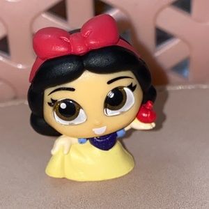 Snow White (Series 6)